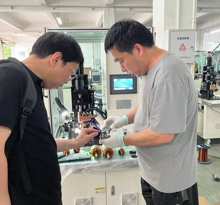 와이어 스팟 커머터 퓨징 머신 12V 24V DC 브러쉬 모터 핫 스택 협력 업체